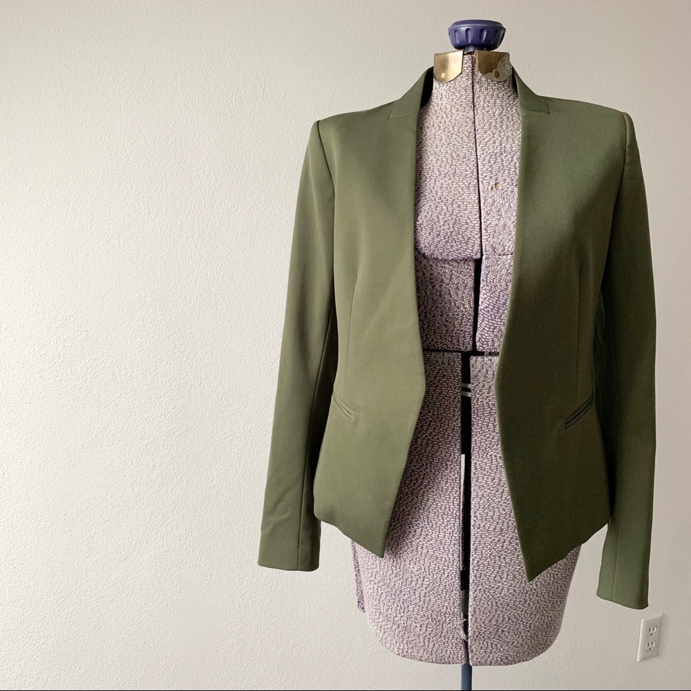 Olive Green Theory Blazer, size 6